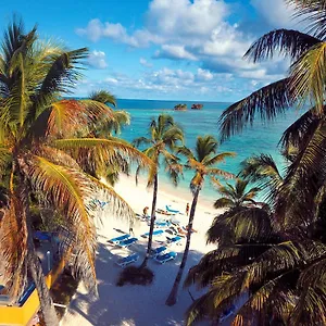 Cocoplum Beach San Andrés